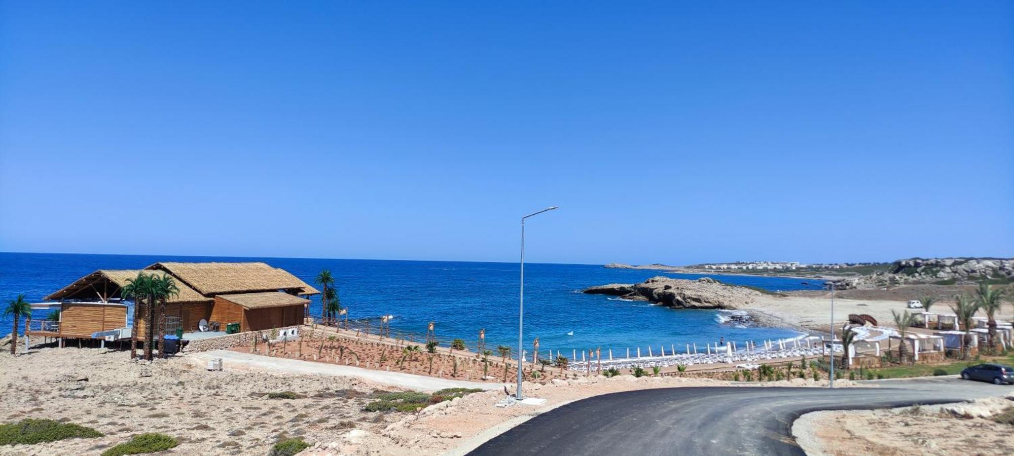 The Seaterra Reserve Penthouse With Mountains&Seaviews And Rooftop Terrace Akanthou Exterior photo